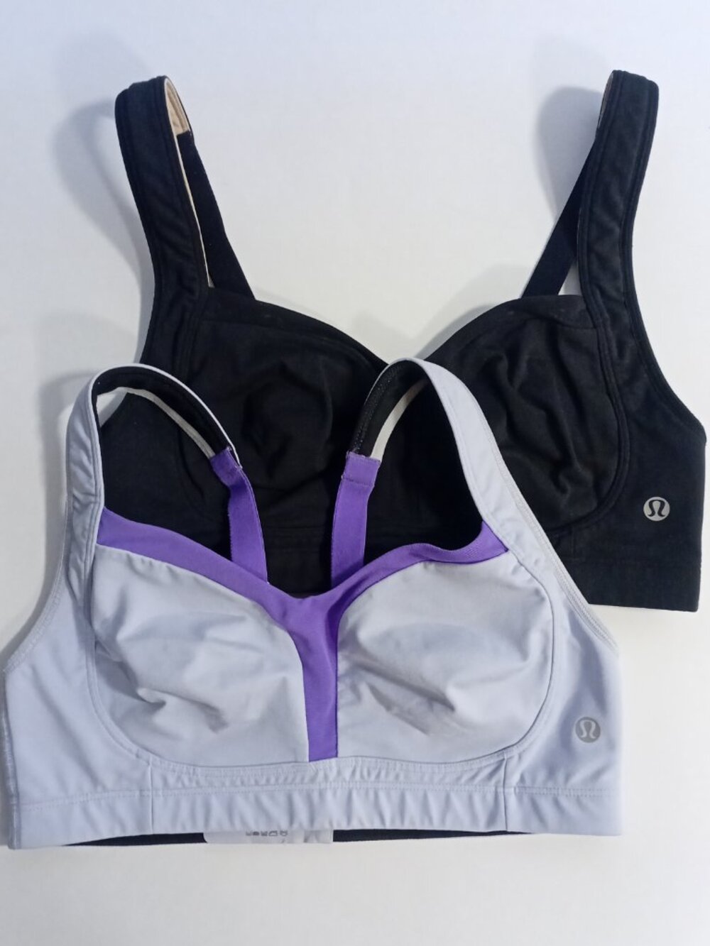 2 Lululemon Ta Ta Tamer Sports Bras Size 34C Cool Breeze Light Blue Bundle